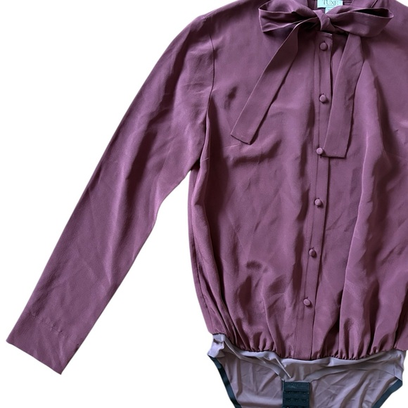 Tuxe Bodywear Boss 100% Silk Front Bow Bodysuit Blouse Burgundy Size XS NWOT - Picture 9 of 12